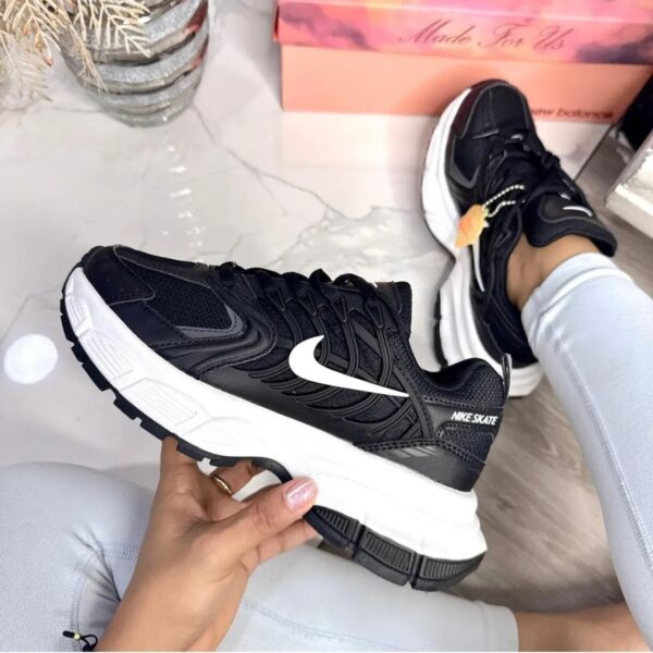 TENIS NIKE SKATE DAMA CON SU CAJA