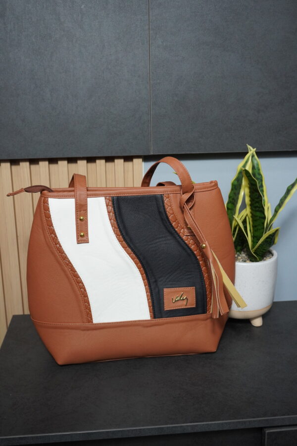 1762611320DSC00041 👜 Bolso Vélez LUNA – Lanzamiento | Edición Especial Importada